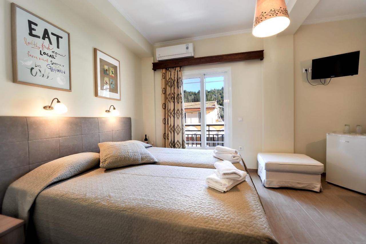 Ilios Hotel Láka Kültér fotó