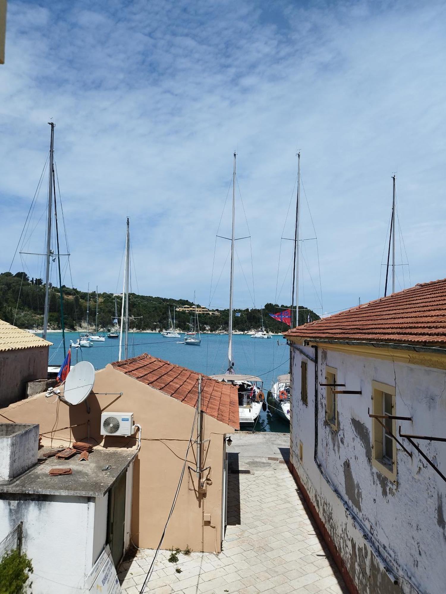 Ilios Hotel Láka Kültér fotó